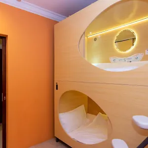 Momostay Capsule hotel